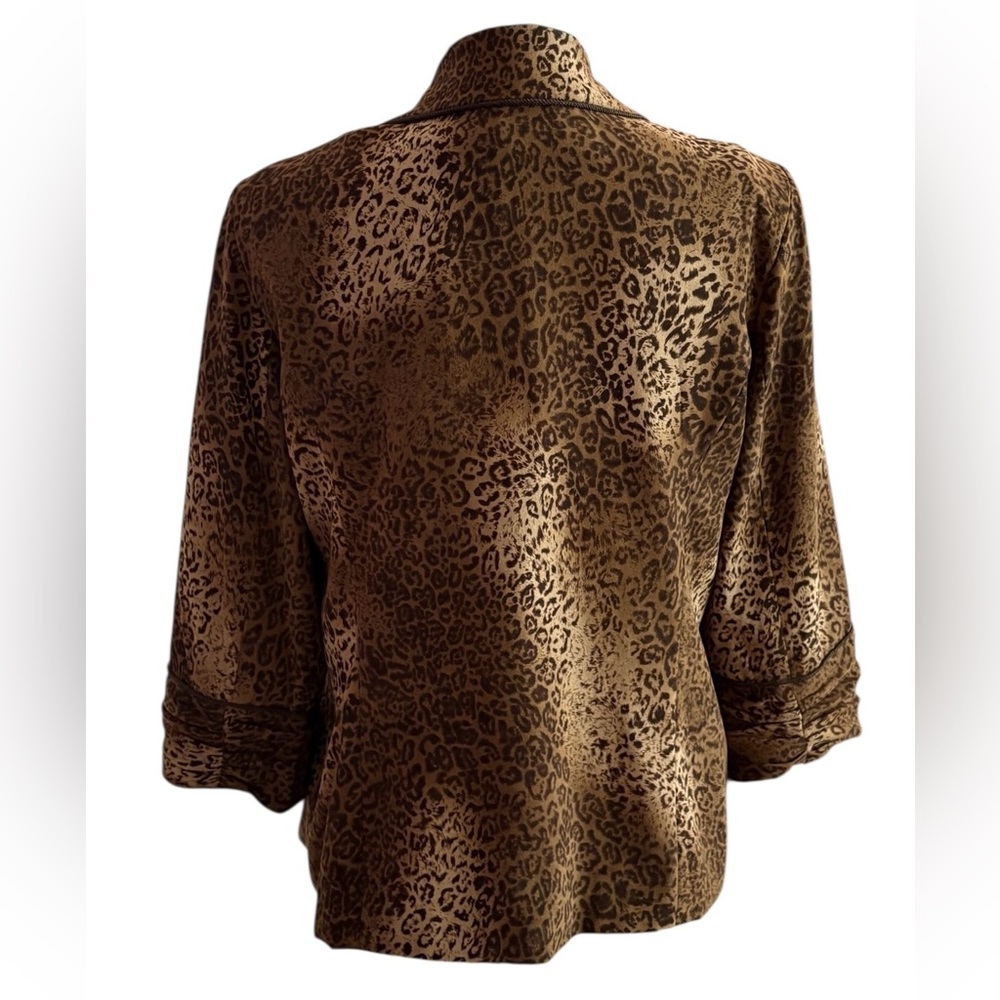 Ivy Chic Leopard Print Blazer - image 3